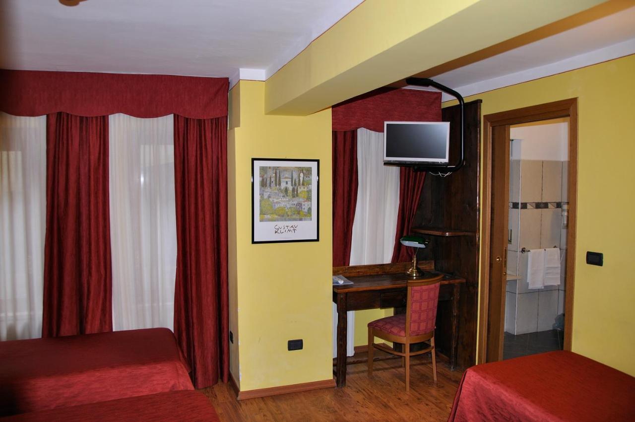 Hotel Sud Ovest Colle Colle Sestriere Eksteriør bilde